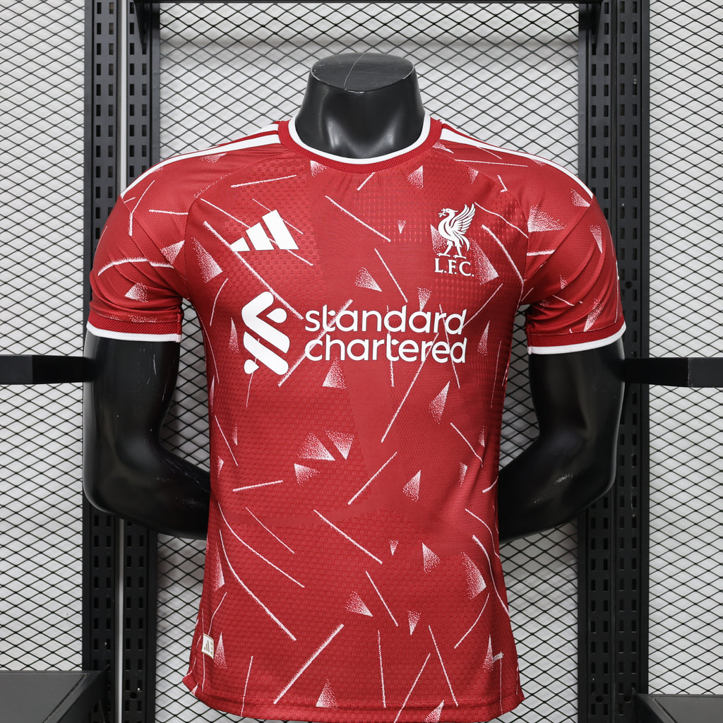 Camiseta local del Liverpool VERSION JUGADOR 26/27