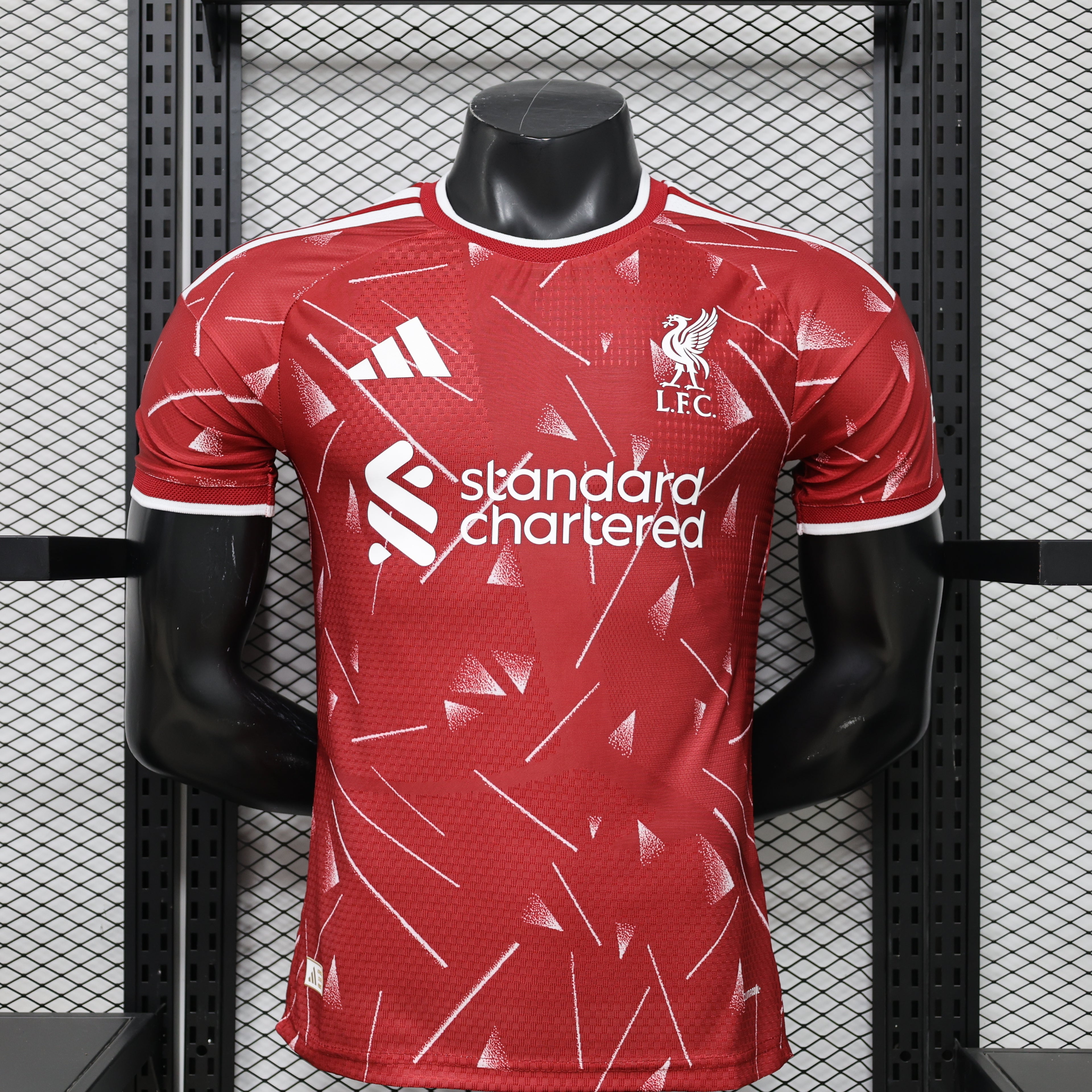 Camiseta local del Liverpool VERSION JUGADOR 26/27